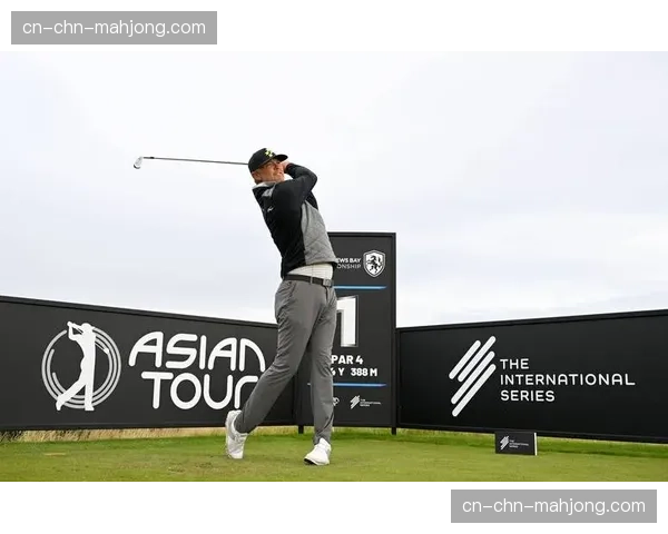 深度报道：LIV吉达站团队赛制改革，为何引发球员关于“竞技纯粹性”的辩论？