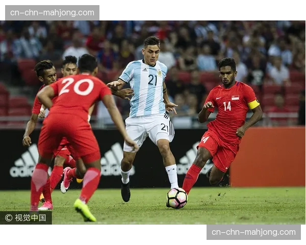 阿根廷前锋毛罗·维拉因违反队规被内部停赛一场，将缺席热身赛